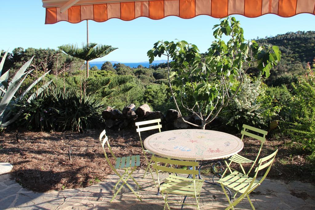 Villa Carpe Diem Le Lavandou Szoba fotó