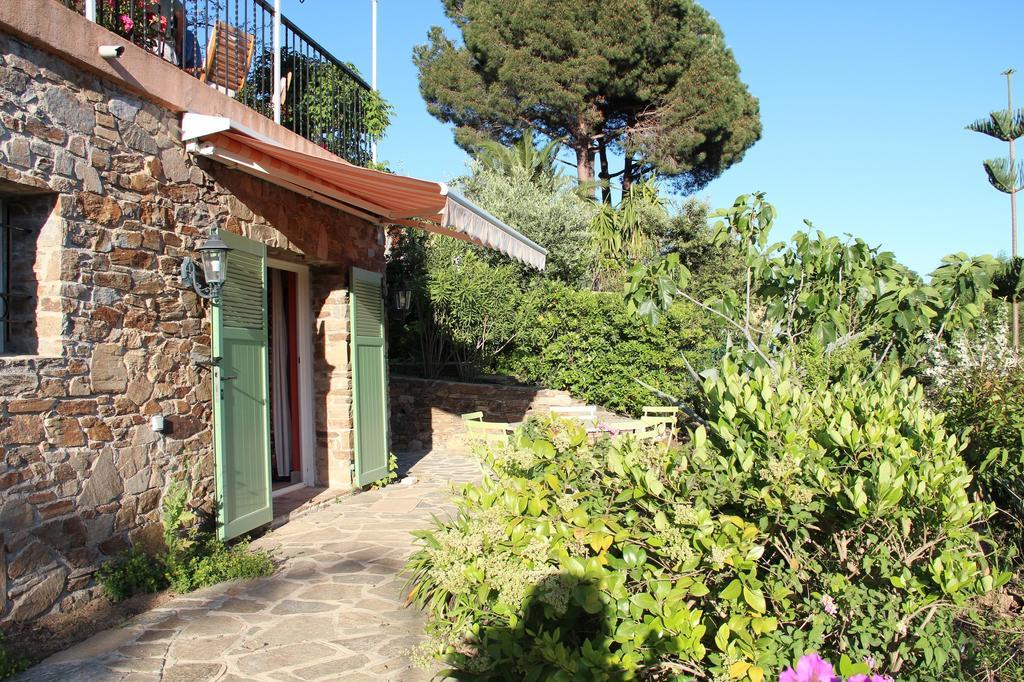 Villa Carpe Diem Le Lavandou Szoba fotó